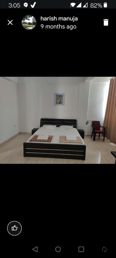 Pune Airport Eon Barclays Kharadi Luxe15 Suites Work Desks 外观 照片